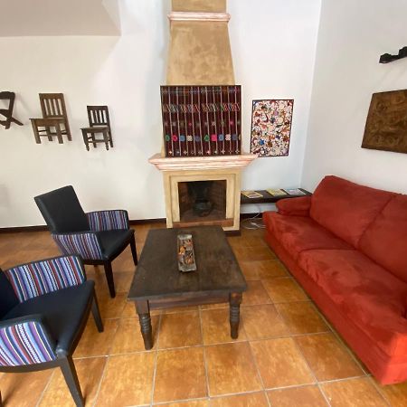 Suite Don Pedro: Hermoso Loft Con Parqueo Gratis! Antigua Dış mekan fotoğraf