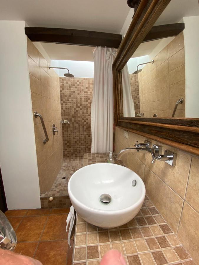 Suite Don Pedro: Hermoso Loft Con Parqueo Gratis! Antigua Dış mekan fotoğraf